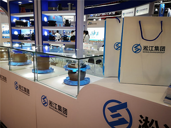 威海橡胶接头,规格5寸/6寸,耐油材质